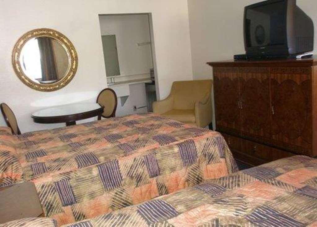 Beyond Stay Hotel Victorville Downtown Pokoj fotografie