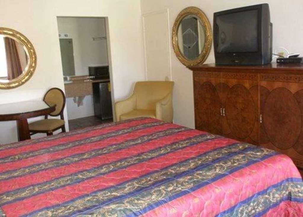Beyond Stay Hotel Victorville Downtown Pokoj fotografie